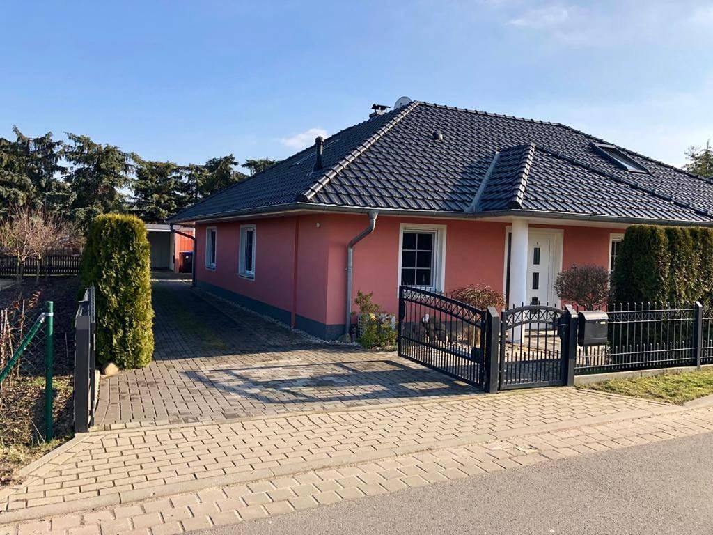 Seeliebe mit Sauna und nur 50 mtr. bis zum Strand in Senftenberger See, Senftenberg
