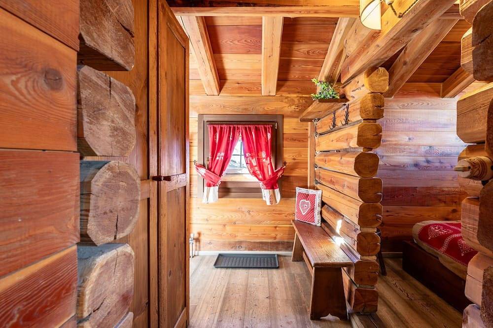 Apartamento entero, Ancienne Bergerie Studio 3 by Interhome in Breuil-Cervinia, Valtournenche