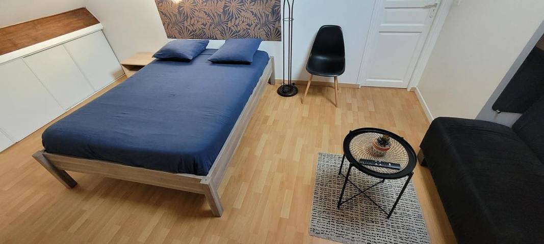 Gîte pour 2 personnes, avec terrasse ainsi que vue et jardin à Tremblay-en-France - 3