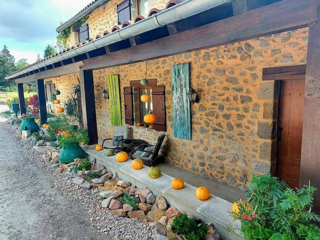 Maison des Arts en Périgord vert in Champs-Romain, Parc naturel régional Périgord-Limousin