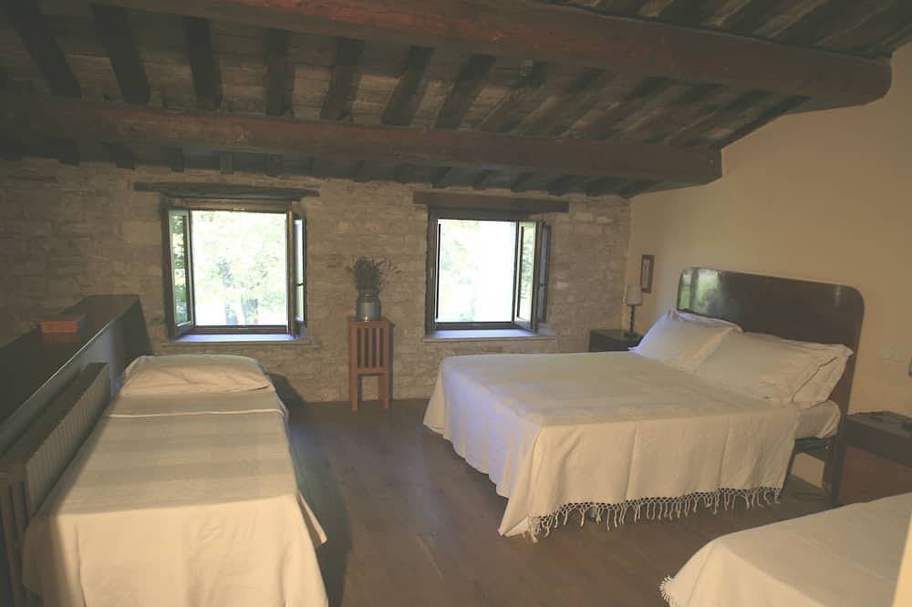 Ganze Wohnung, Wohnung mit Pool in der Nähe von Urbino / Gubbio / Meer-10% bis Dezember 2019 in Cagli, Valle del Metauro