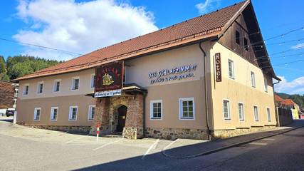 Hotel für 2 Personen, mit Terrasse und Garten sowie Sauna, mit Haustier in Spittal an der Drau