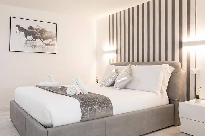 Appartamento intero, Unforgettable Split level Jacuzzi Suite Navona  Tc in Centro di Roma, Roma