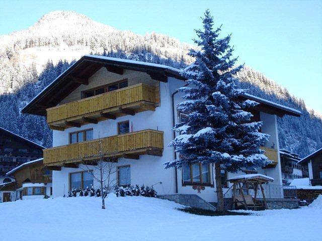 Ferienwohnung für 4 Personen, mit Garten und Balkon, kinderfreundlich - 1