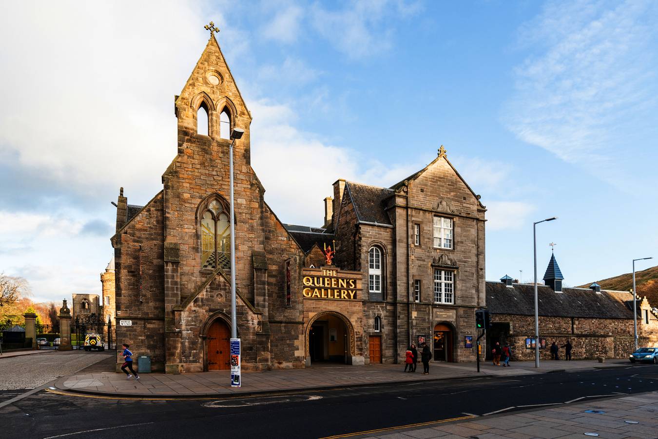 Entire vacation apartment, Quirky 1 Bedroom Apartment next to Holyrood Palace in Edinburgh, Edinburgh and Lothian