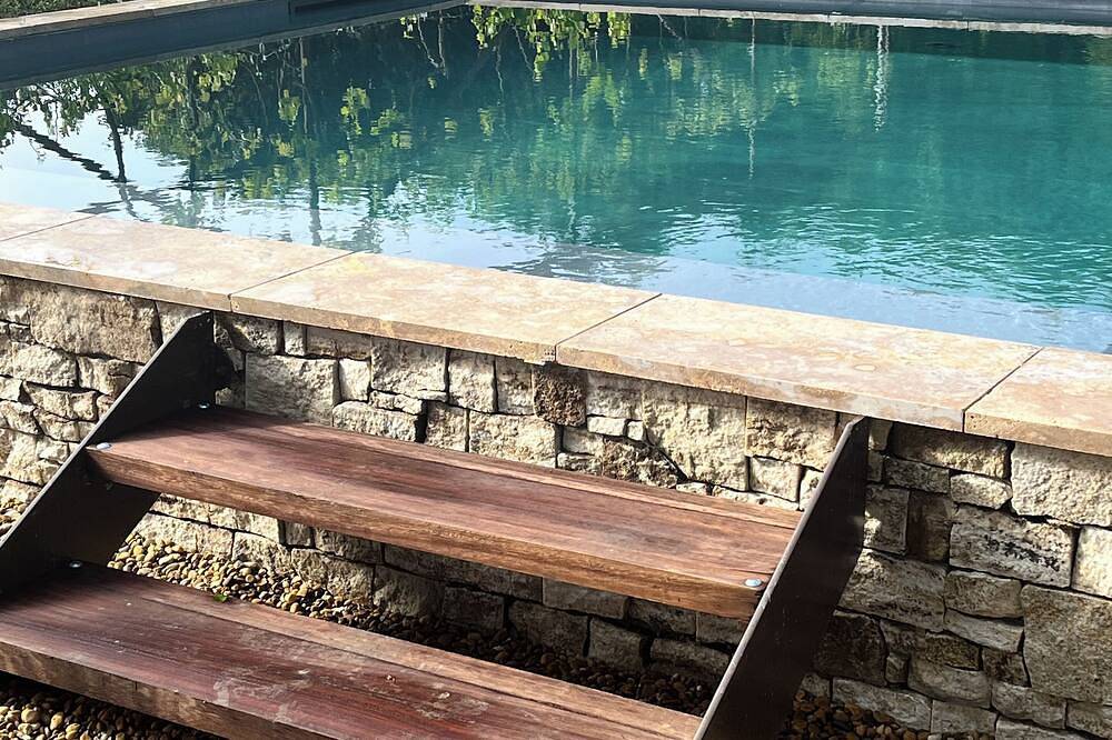 Appartement entier, Gîte en Provence avec piscine privée dans un parc 1000m2 pour famille/amis in Pernes-les-Fontaines, Vaucluse