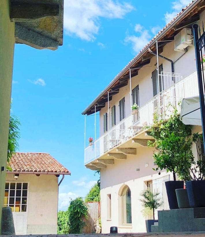 Maison d’hôte pour 2 personnes, avec jardin ainsi que piscine et vue à La Morra - 2
