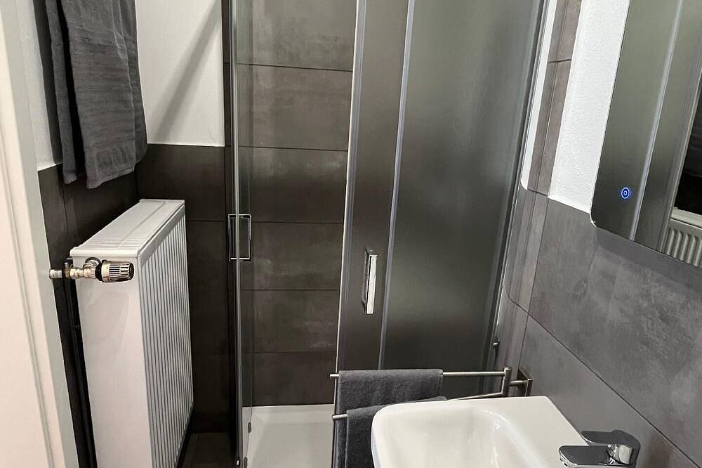 Ganze Wohnung, Ferienwohnung Alf für 1 - 2 Personen mit 1 Schlafzimmer - Ferienwohnung in Alf, Traben-Trarbach und Umbegung