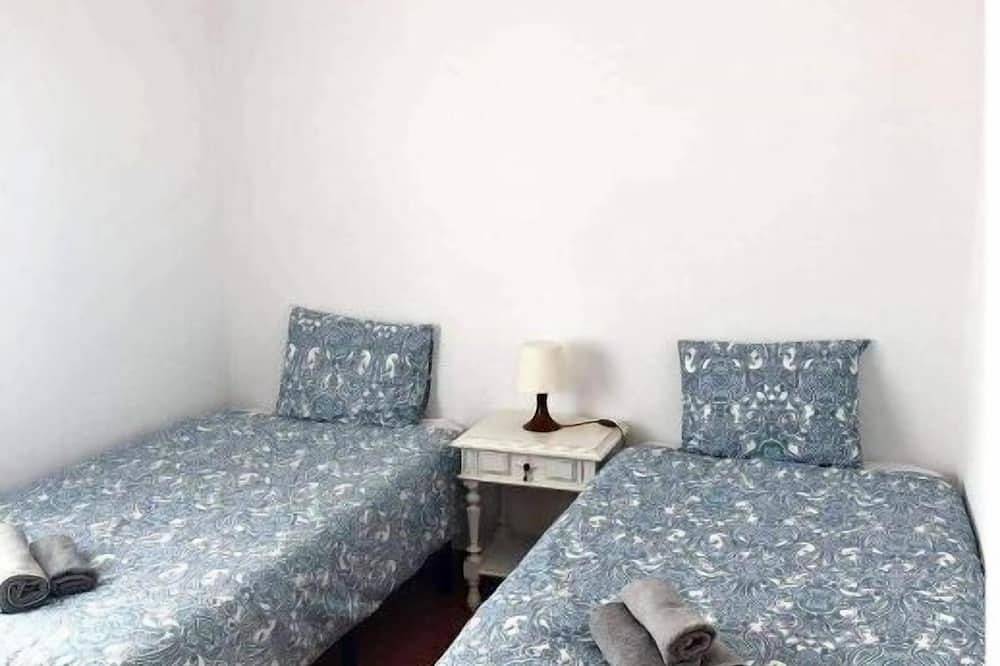 Philip's Beach House in Baleal, Leiria District