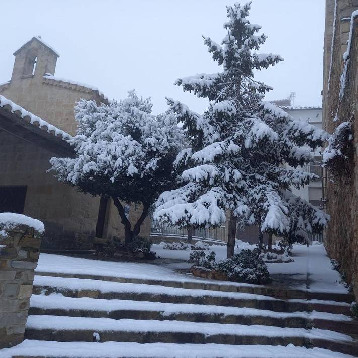 Casa rural para 5 personas, con balcón y vistas en Alcalaten - 2