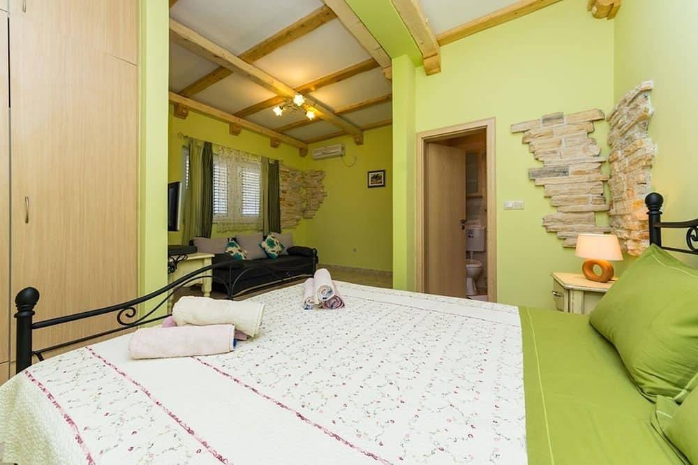 Ganze Wohnung, Apartment Maslina mit Meerblick in Novigradsko More, Zadar