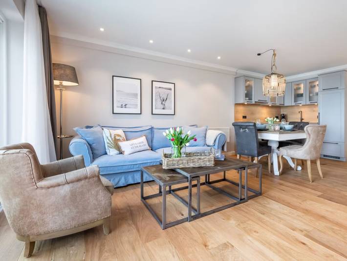 Ferienwohnung mit Meerblick für 5 Personen, mit Balkon und Garten sowie Sauna in Glücksburg, Flensburger Förde