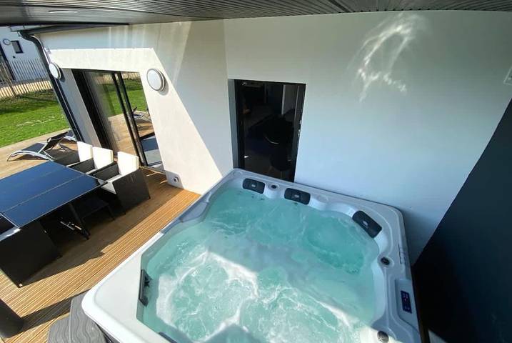 Villa pour 8 personnes, avec jacuzzi et jardin à Carantec - 3