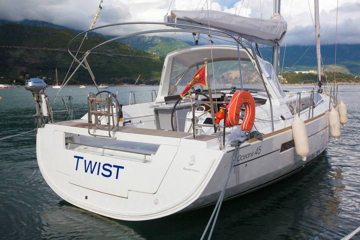 Boot für 6 Personen, mit Whirlpool in Montenegro - 2