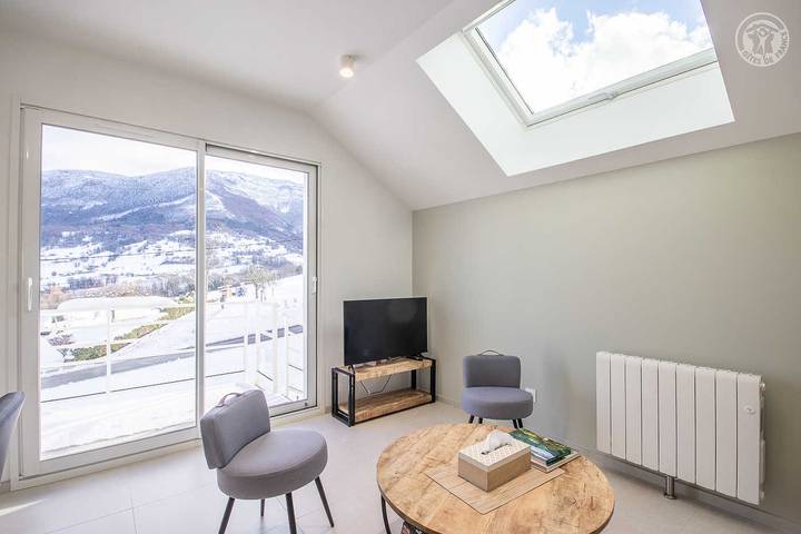 Gîte pour 4 personnes, avec terrasse à Montcel - 2