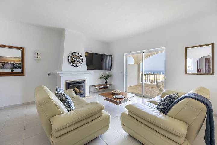 Ferienwohnung für 4 Personen, mit Balkon in Luz