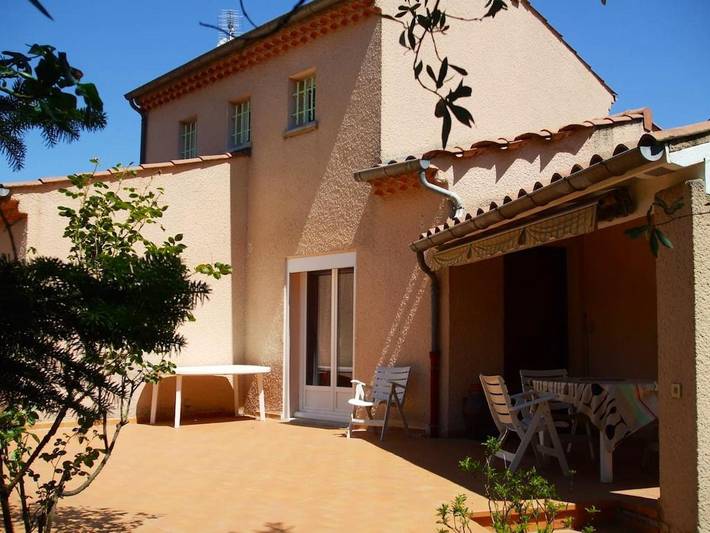 Location de vacances pour 9 personnes, avec piscine à Cruas - 2