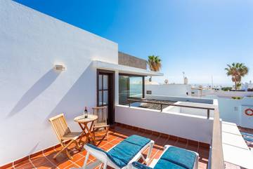 Holiday Rental for 6 People in Mojones, Tías, Photo 4