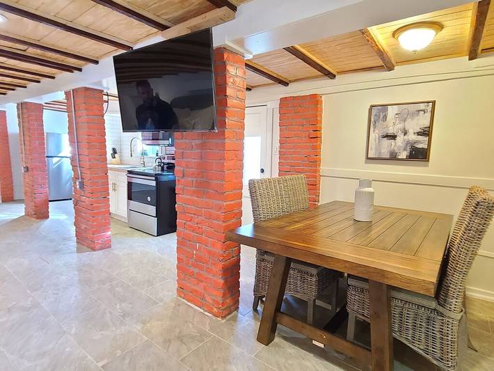 Loft for 8 people in New Orleans