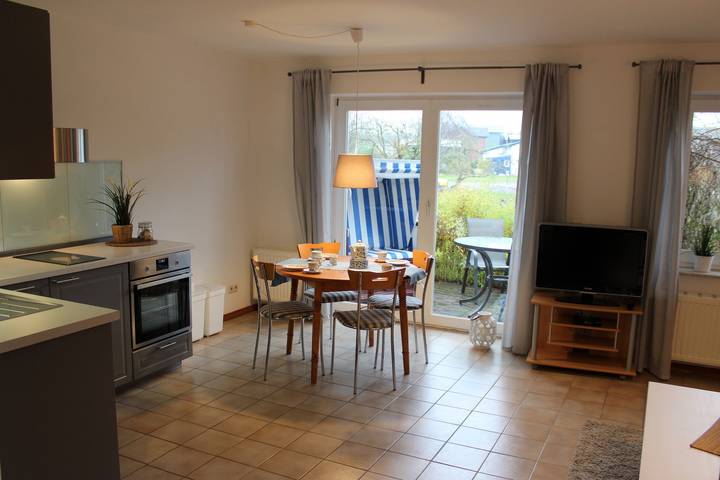 Ferienwohnung für 2 Personen, mit Terrasse und Garten in Hasselberg - 3