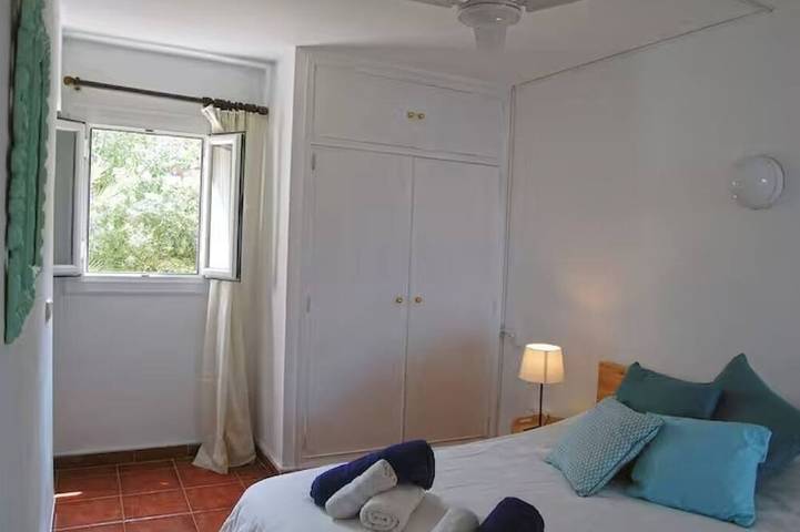 Looking for calm? House in the middle of nature: sea views and swimming pool in Tolleric, Llucmajor