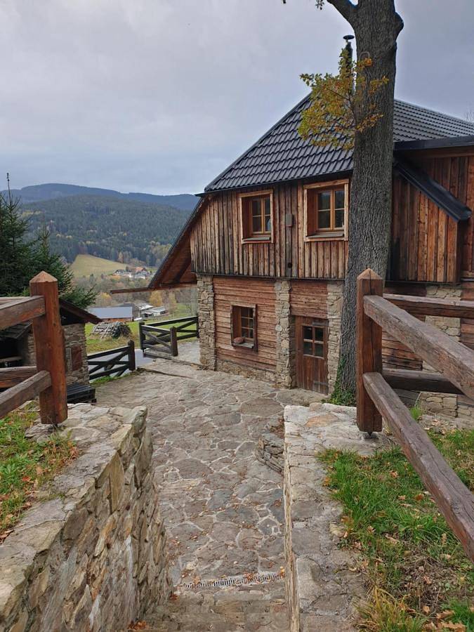 Gästehaus für 12 Personen, mit Garten, kinderfreundlich am Nationalpark Böhmerwald