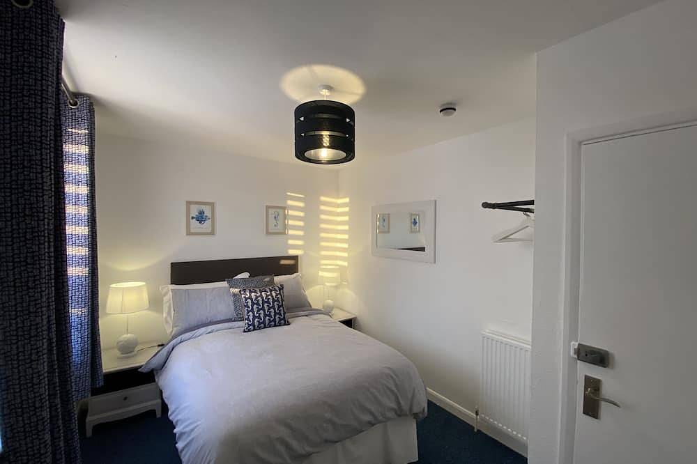 Room by the beach! in Torquay, Torbay
