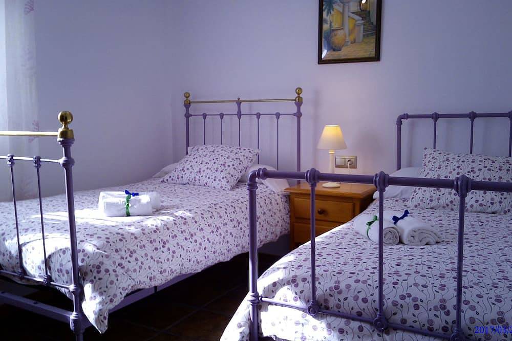Villa Las Encinas on the Costa del Sol. in Torrox, Costa del Sol