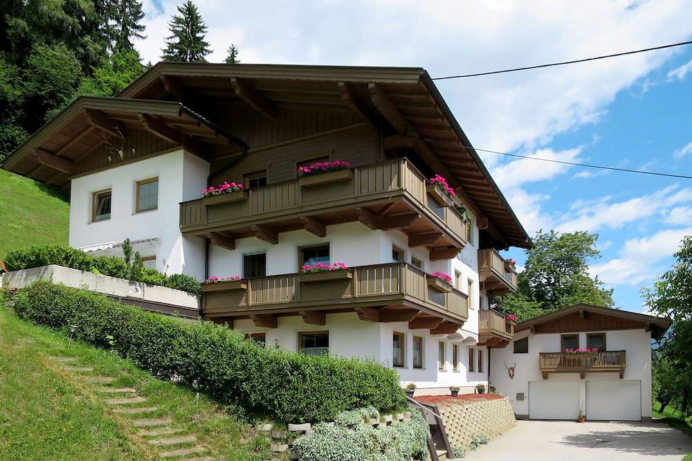 Ferienhaus Margit in Tuxer Alpen, Hippach
