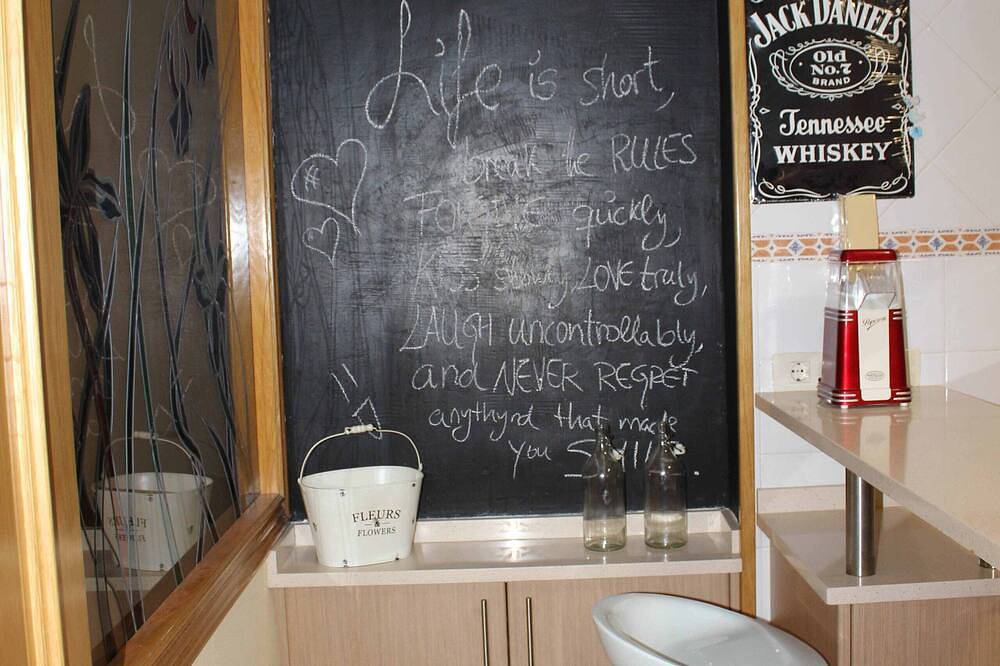 Entire apartment, Vigo Playa-Ciudad Apartment in Coia, Vigo