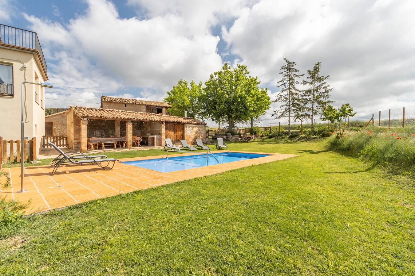 Casa de vacaciones 'Casa Ponet' con vistas a la montaña, piscina privada y Wi-Fi in Solsona, Provincia de Lleida