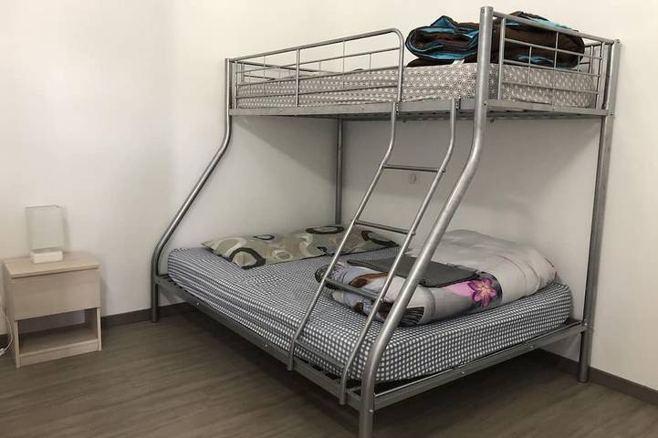 Gîte pour 6 personnes, avec piscine ainsi que terrasse et jardin, animaux acceptés à Gabillou - 3