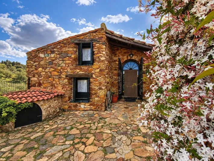 Casa de vacaciones para 4 personas, con balcón además de jardín y vistas - 1