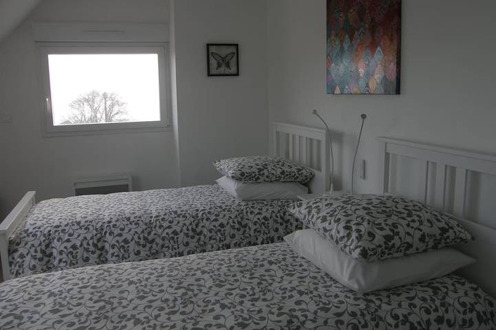 Gîte pour 4 personnes, avec jardin dans Plage De Kersaliou - 4