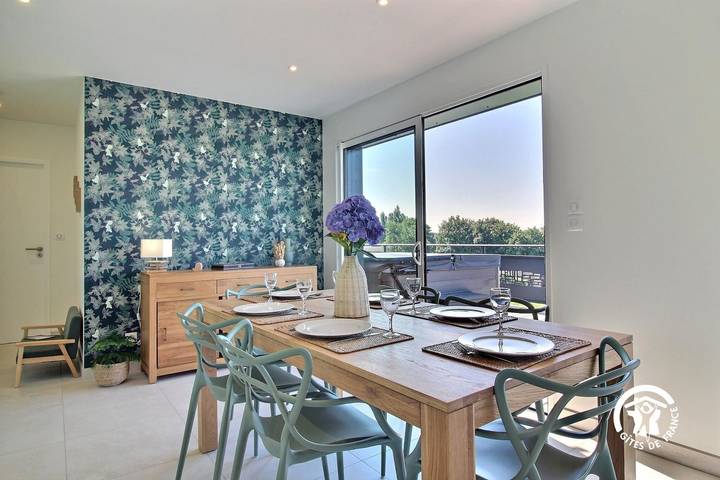 Gîte pour 6 personnes, avec terrasse et jacuzzi à Inzinzac-Lochrist - 3