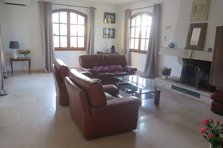 Location de vacances pour 12 personnes, avec terrasse et jardin dans Plage de Portissol - 4