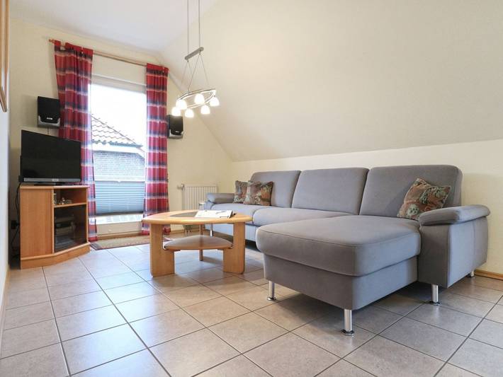 Ferienwohnung für 4 Personen, mit Balkon und Terrasse sowie Garten in Redewisch