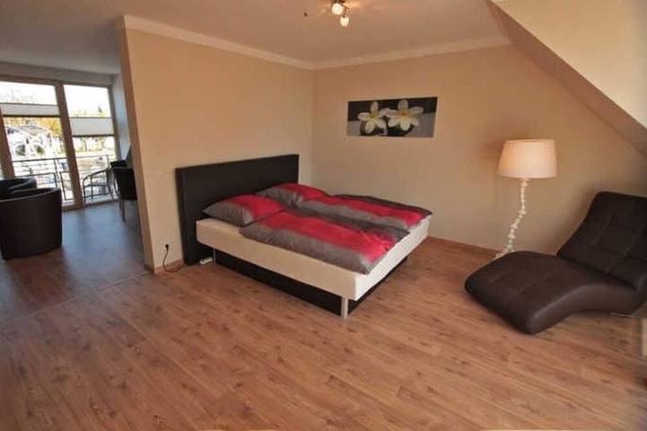 Ferienwohnung für 4 Personen, mit Balkon und Terrasse in Wieck (Greifswald) - 2
