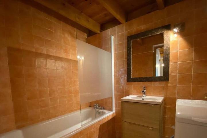 Location de vacances pour 5 personnes, avec piscine et jacuzzi, animaux acceptés à Rochessauve - 3