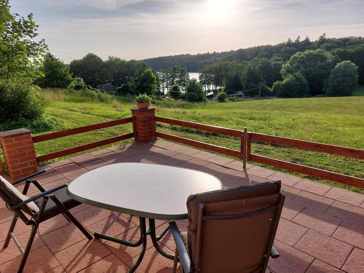 Ferienwohnung für 2 Personen, mit Terrasse und Kinderpool sowie Pool in Lenzen (Elbe)