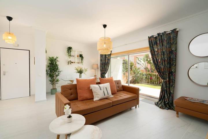 Ferienpark für 6 Personen, mit Pool und Garten sowie Ausblick und Kinderpool in Portugal - 2