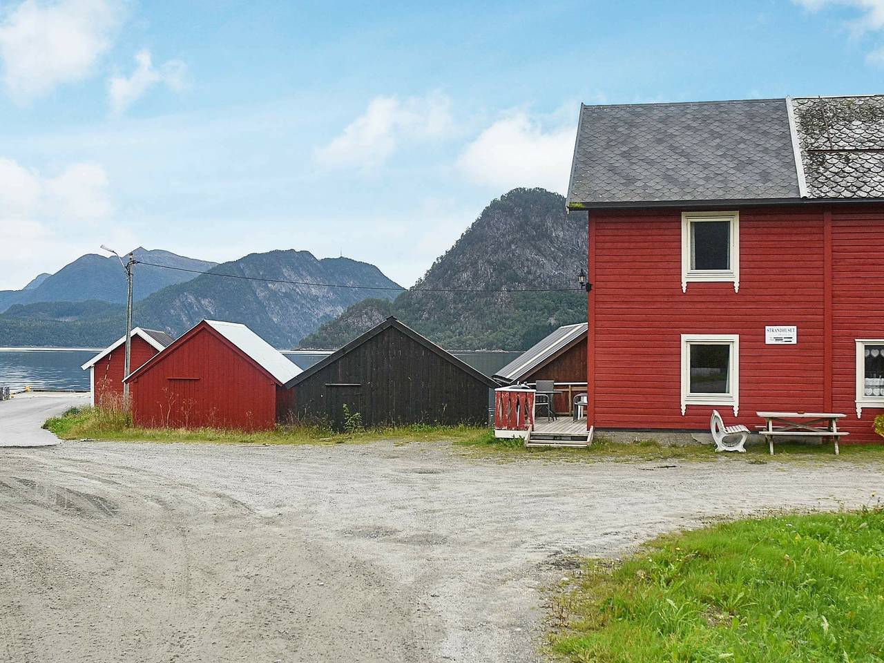 4 Personen Ferienhaus in Måndalen in Voll (Rauma), Rauma (Norwegen)