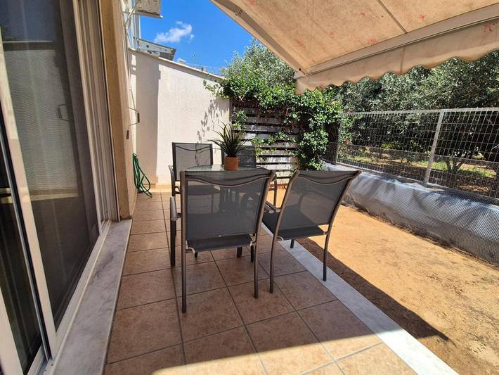 Gîte pour 5 personnes, avec vue et jardin dans Érétrie - 2