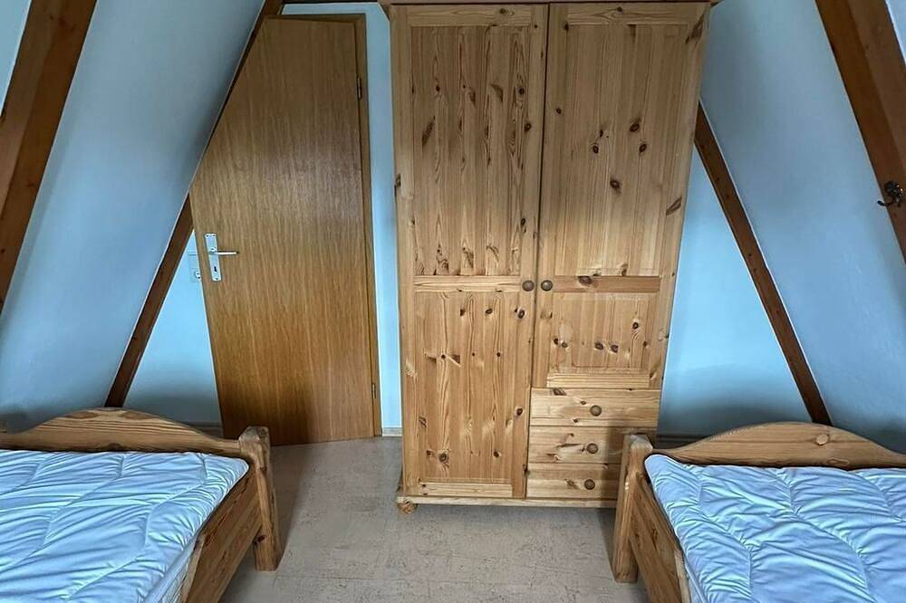 Am Yachthafen 19 - Ferienhaus, Dusche, Wc, 3 Schlafräume in Fedderwardersiel, Butjadingen
