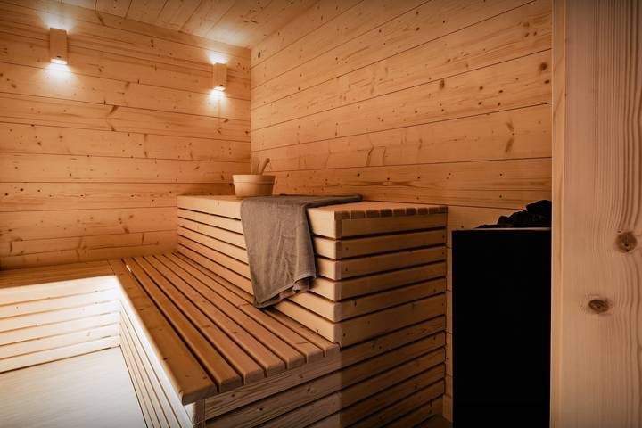 Chalet pour 12 personnes, avec Jacuzzi et Terrasse ainsi que Jardin et Sauna en Haute-Savoie - 4