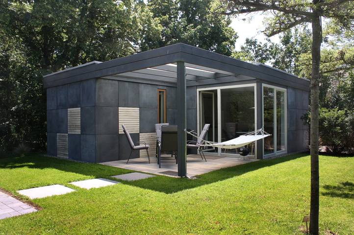 Ferienwohnung für 4 Personen, mit Balkon und Balkon/Terrasse sowie Terrasse und Garten