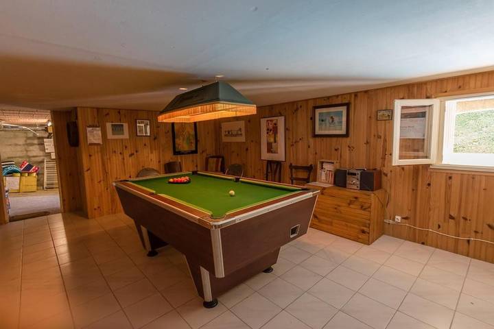 Location de vacances pour 8 personnes, avec piscine ainsi que vue et balcon à Fontiers-Cabardès - 4