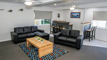 Holiday Home for 12 People in Agnes Water, Queensland, Photo 3