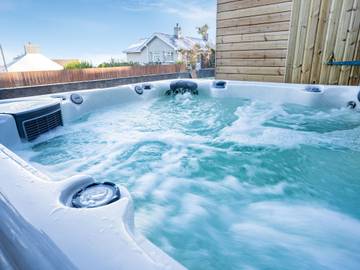 Holiday Rental for 8 People in New Quay, Ceredigion, Photo 1