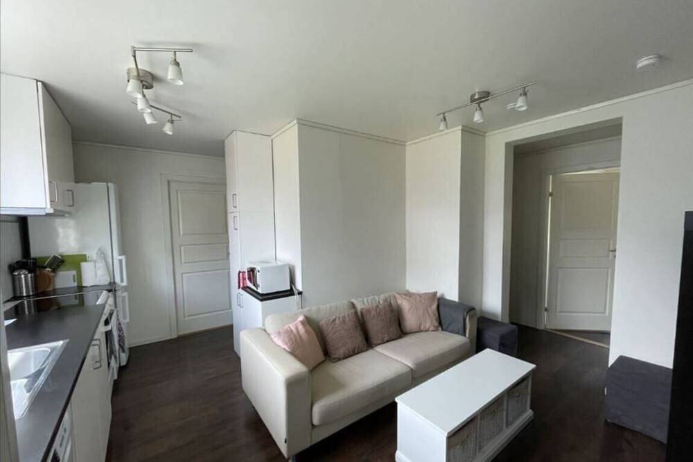 Apartamento entero, Fantastic 4-bedroom apartment in Trøndelag in Lerkendal, Trondheim